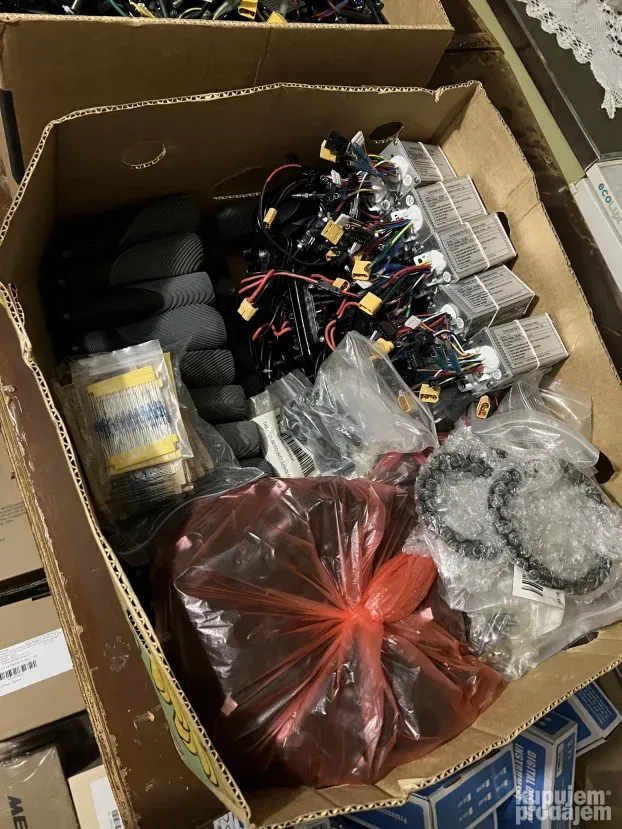 Delovi za hoverboard,elektricne trotinete i bicikle-NOVO-