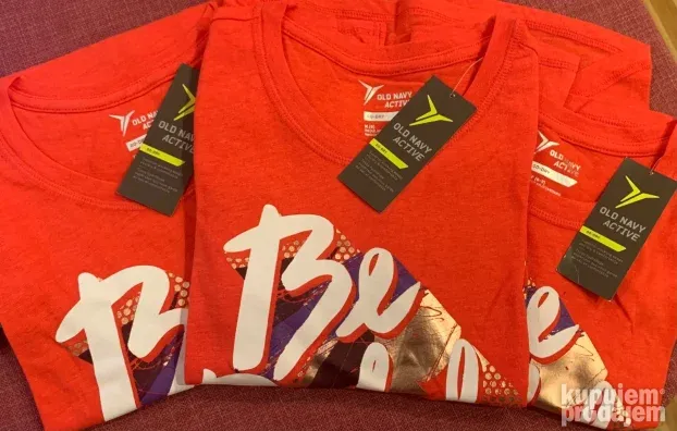OLD NAVY Go-Dry sportska majica za devojcice