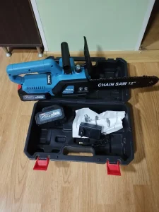 Aku testera/12in/aku motorka/Makita deblje baterije jace198V