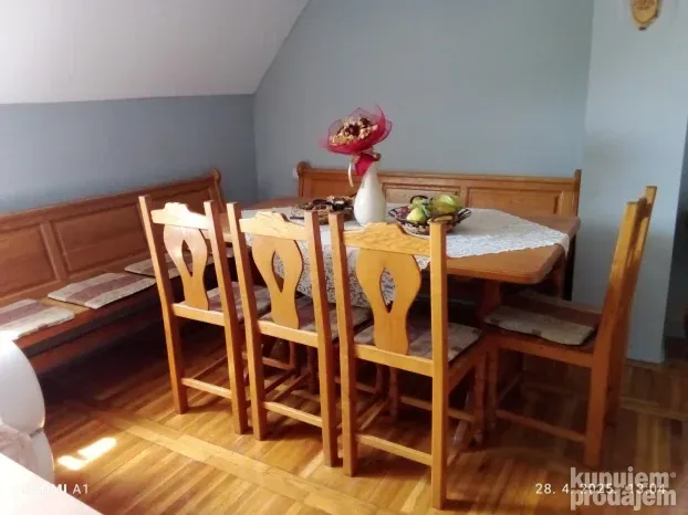 Šid spratnica 397m2 sa tri stambene jedinice HITNO!