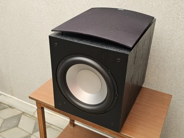 Jamo J12 - Powered Subwoofer 400 Watt / 12 Inch Bass