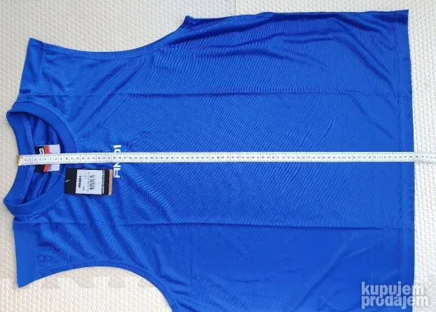 AND1 dres majica i donji deo trenerke L veličina NOVO
