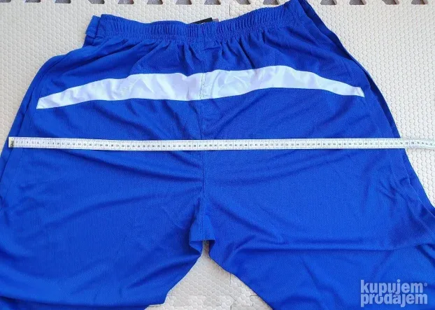 AND1 dres majica i donji deo trenerke L veličina NOVO