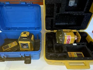 Rotacioni laseri Topcon RL-SV2S sa stalkom i RL-H2Sa