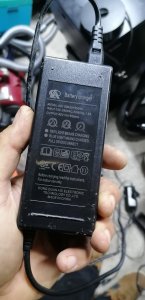 punjac  42v.1,55a. za hoverboard i segway