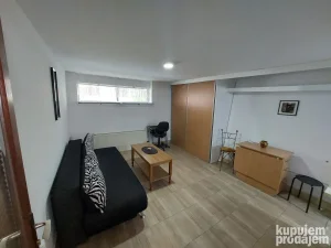 Apartman LAV u Kragujevcu / mesečni najam