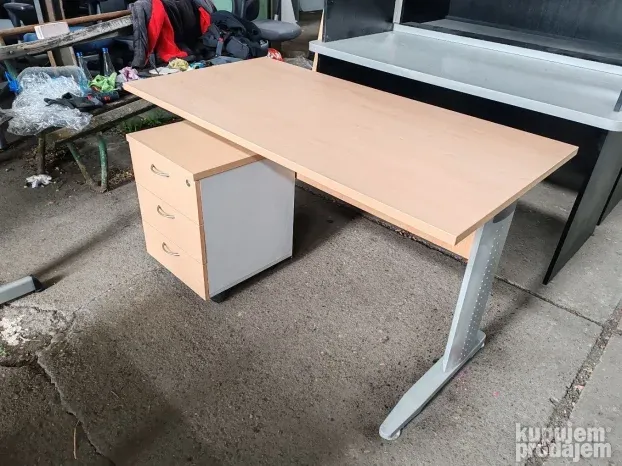 Stolovi kancelarijski sa metalnim postoljem dim 140x70cm