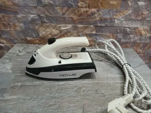 Rovus putna pegla na paru