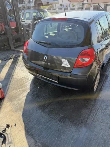 Reno Clio 2.3.4.5 polovni delovi