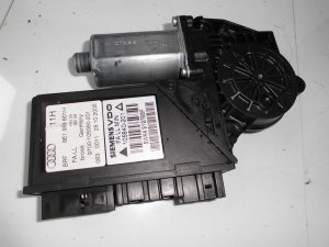 zadnji desni motoric motor podizaca audi a4 b7