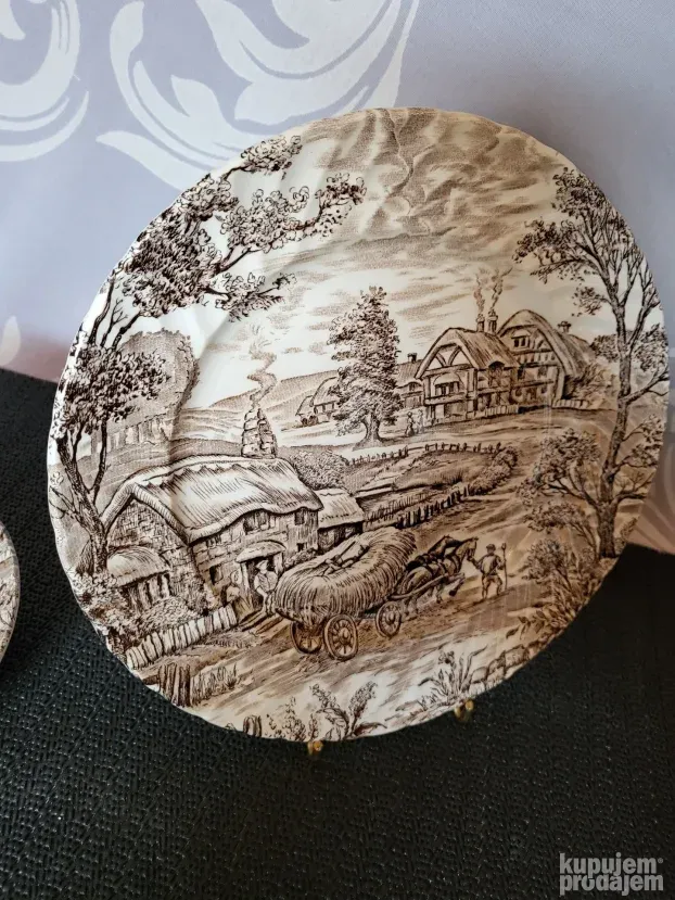 Set Ironstone Staffordshire Engleska 70te.