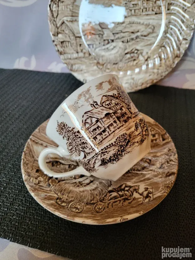 Set Ironstone Staffordshire Engleska 70te.