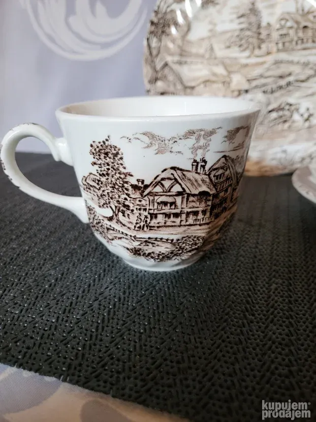 Set Ironstone Staffordshire Engleska 70te.