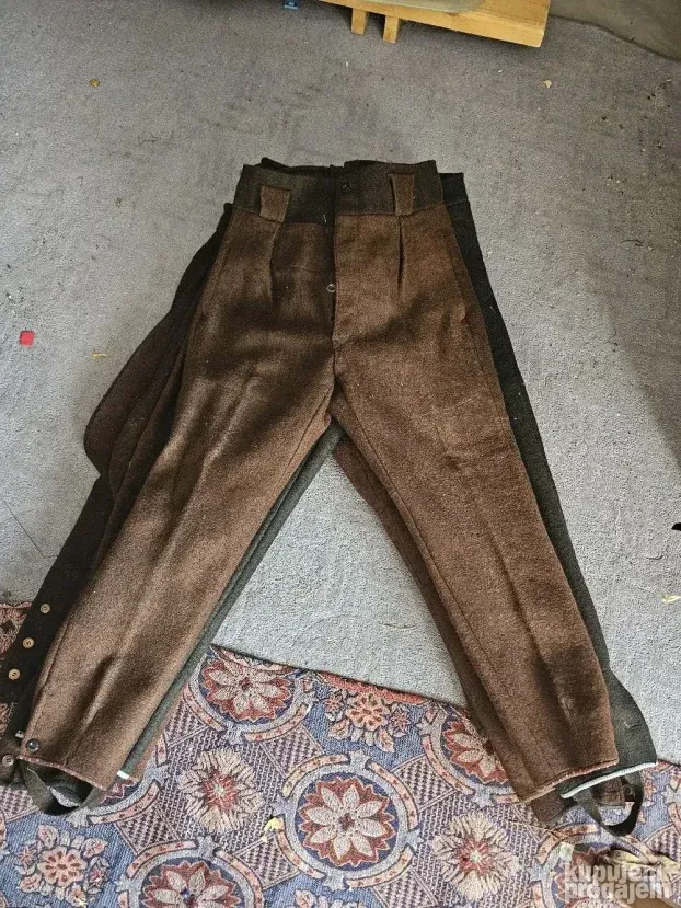 pantalone od sukna