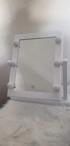 Ogledalo sa 6 sijalica