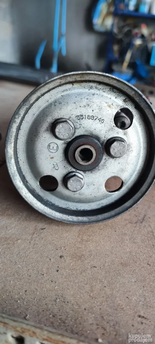 Servo pumpa alfa romeo 159 2.0 jtdm