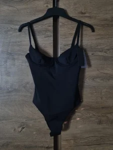 SIR jednodelni kupaci kostim S