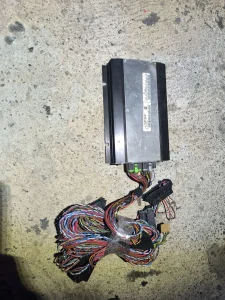 Fabricko pojacalo - Vw Passat B6 Pasat B6