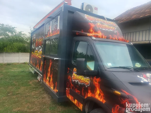 Kamion food truck iznajmljivanje
