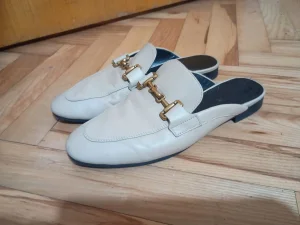 Massimo Dutti kožne papuče br.39