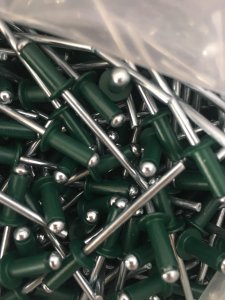 Pop nitne u boji 4,0x10 RAL6005 zelena