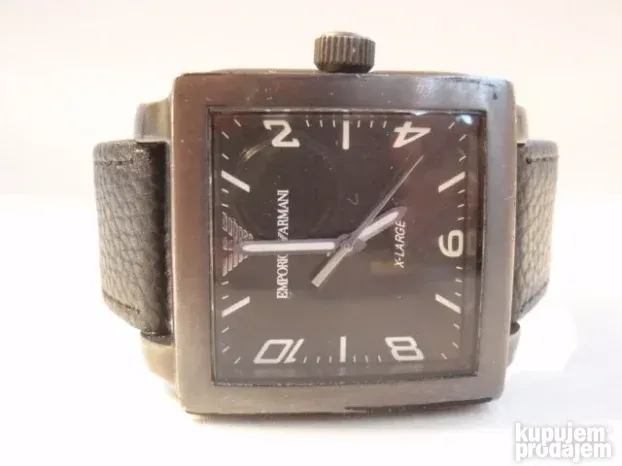 EMPORIO ARMANI muski sat wwwww