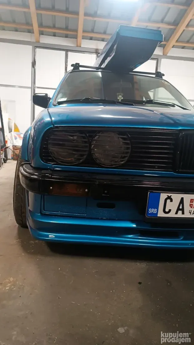 BMW E30 Rešetke za farove