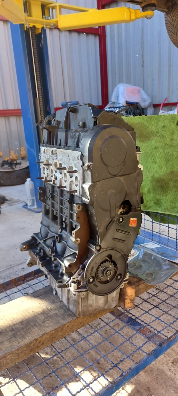 2007 Volkswagen Passat B6 2.0 tdi.generalka