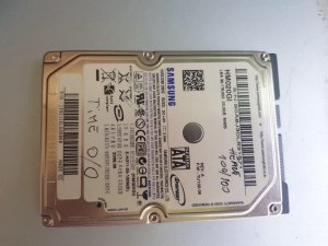 SAMSUNG sata 2,5 inca 20gb hard 100/100 o dana koristen