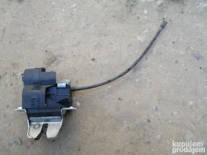 Donja gepek brava sa sajlom Mercedes w203