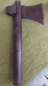 Rusko sekirče sa pilom