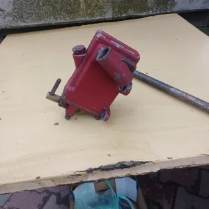 Pumpa za dizanje kabine