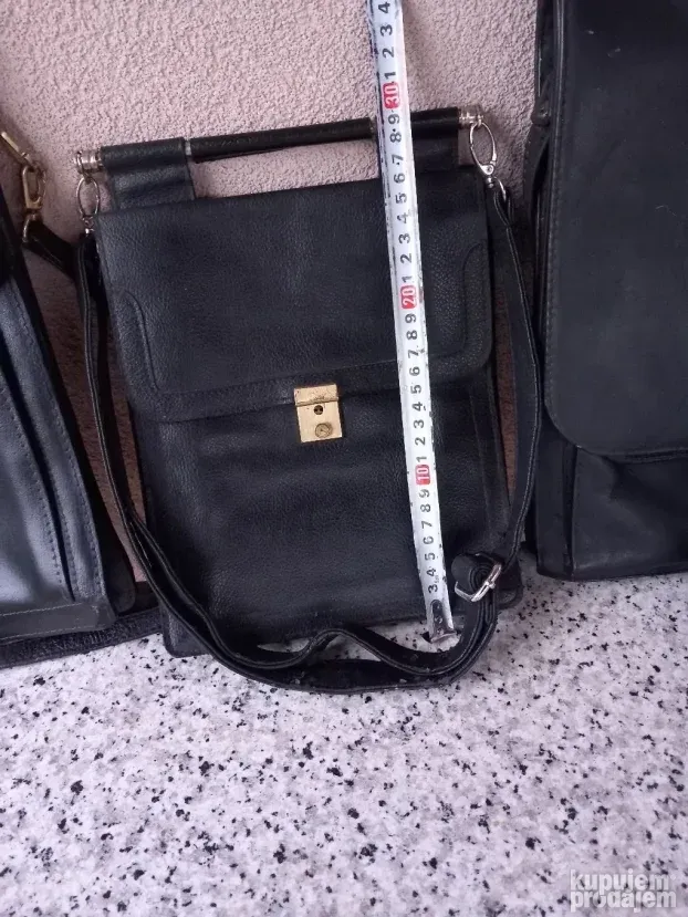 Poslovne torbe kožne
