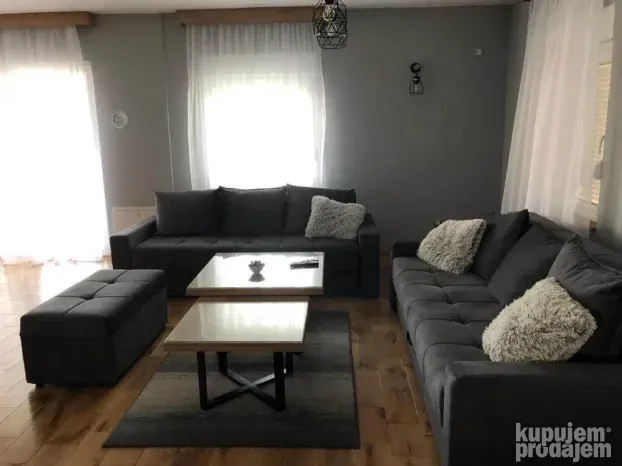 Beočin, Rakovac, 3.0 trosobna, 100 m²