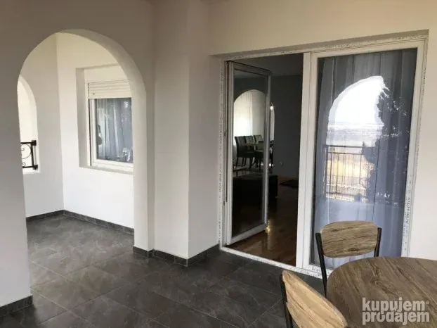 Beočin, Rakovac, 3.0 trosobna, 100 m²