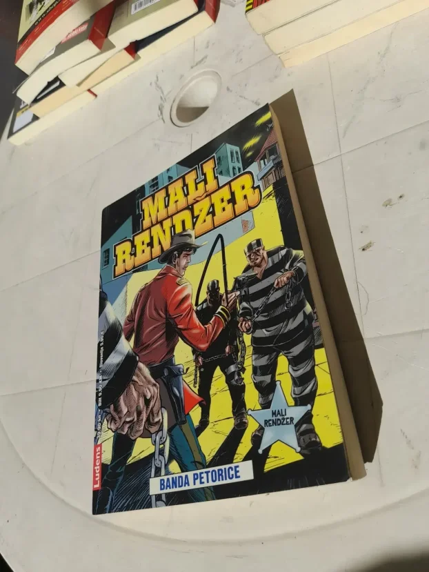 Lot 10 Mali Rendžer(Kit Teler) 1,14,21,25,33,38,39,43,44,45