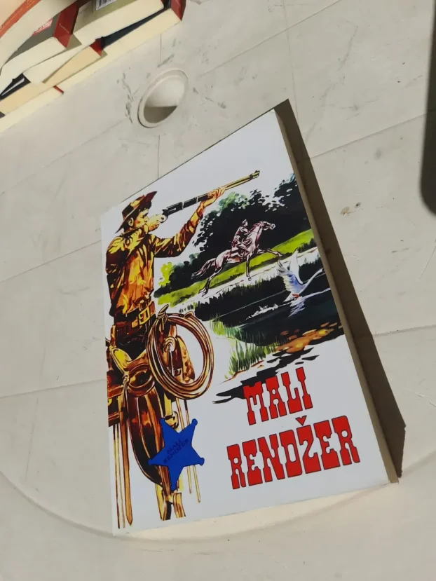 Lot 10 Mali Rendžer(Kit Teler) 1,14,21,25,33,38,39,43,44,45