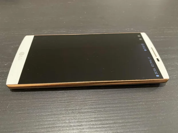 LG V10 dual SIM