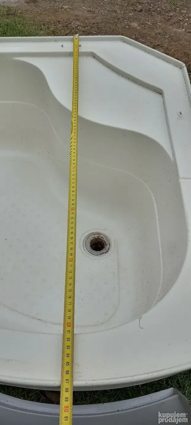 Tus kada za ugao kabina 88cm moguc prevoz