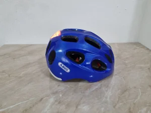 Abus, kaciga za biciklizam velicina 52-57 cm
