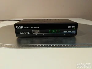 Bear Dvb-T2 202 risiver bez daljinca,Ispravan.
