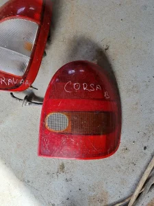 Desno stop svetlo opel corsa b