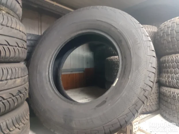 Letnje gume za kombi 225 75 r16c