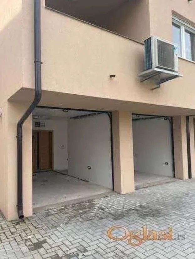 Magacin,najlon pijaca,Novi Sad