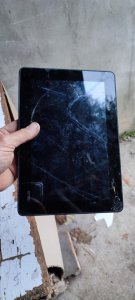tablet asus 10" za delove