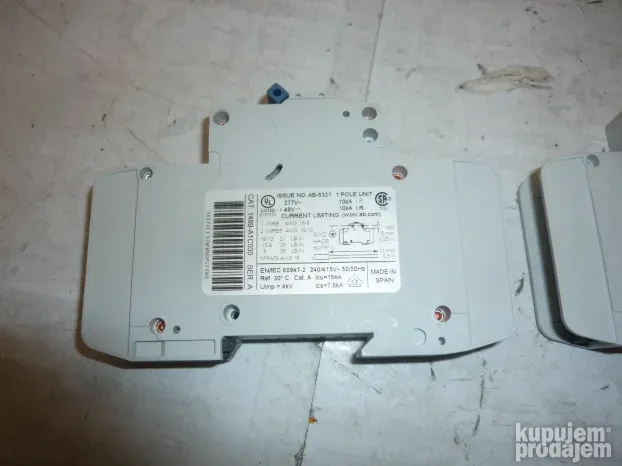 Allen Bradley automatski osigurac C 3A 277vAC 48vDC industr.