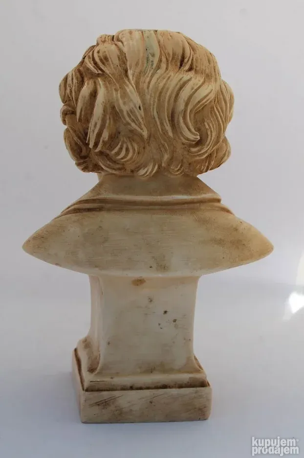 BETOVEN Vintage Figuralna statua od italijanskog alabastera