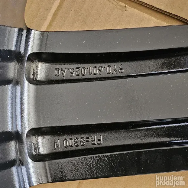 nove alu felne 22 " original porsche cayenne