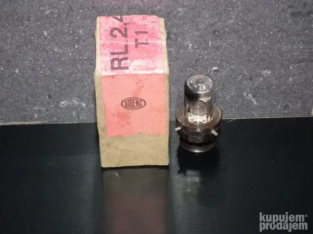 RL2,4T1 Lorenz Wehrmacht Röhre tube Valvola Triode NOS NEW NEU RL2,4T1 Lorenz Wehrmacht Röhre tube Valvola Triode NOS NEW NEU