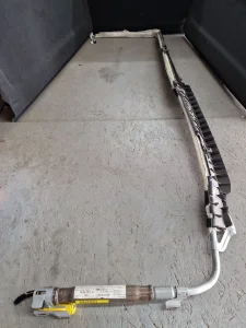 VW Golf 5/6 3 vrata airbag zavesa desna 1K6880742H